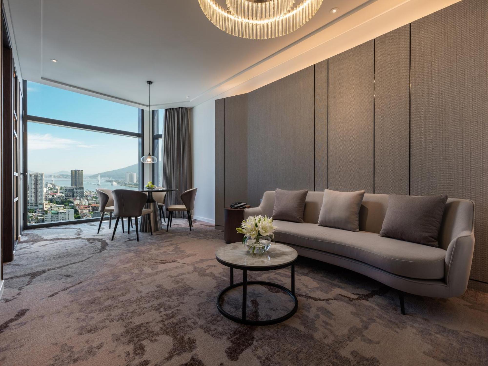 Crowne Plaza Danang City Centre By Ihg Kültér fotó