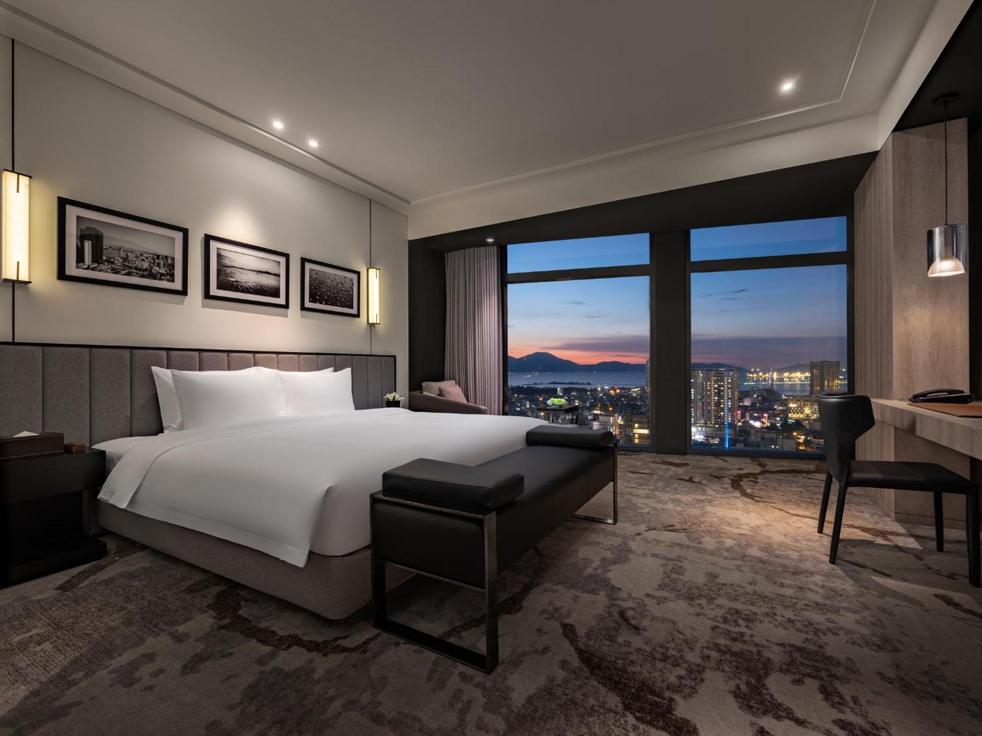 Crowne Plaza Danang City Centre By Ihg Kültér fotó