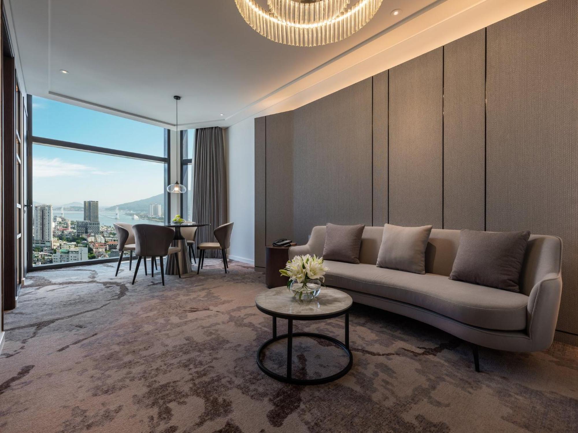 Crowne Plaza Danang City Centre By Ihg Kültér fotó