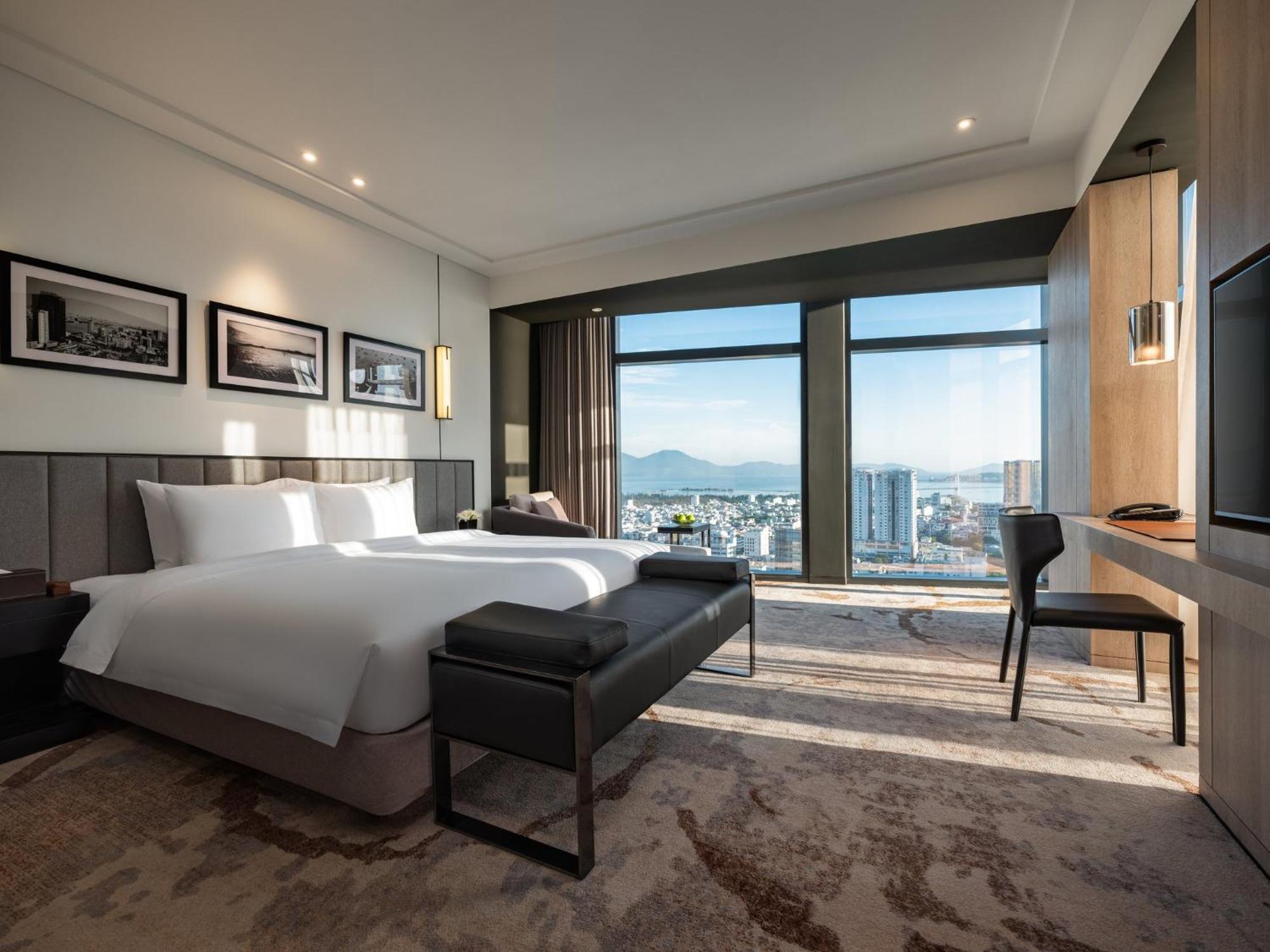 Crowne Plaza Danang City Centre By Ihg Kültér fotó